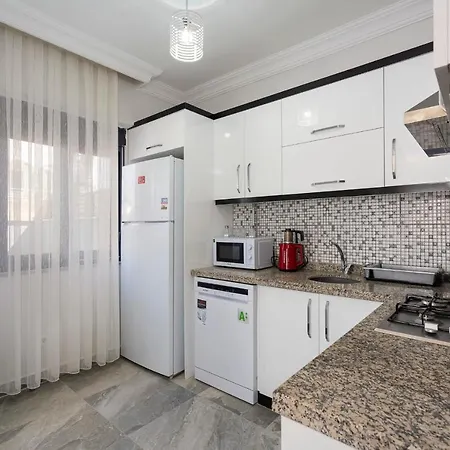 Magnificent With Jacuzzi, Private Pool And Garden In Serik, Antalya Belek