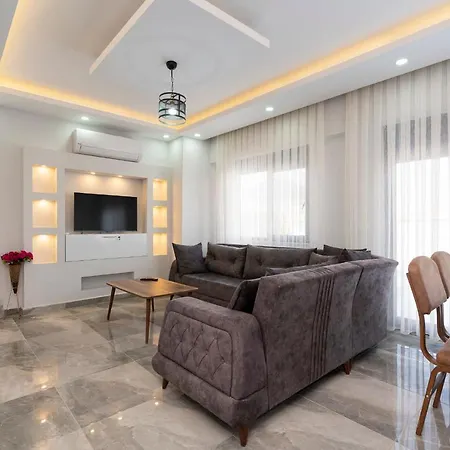 Magnificent With Jacuzzi, Private Pool And Garden In Serik, Antalya Villa Belek