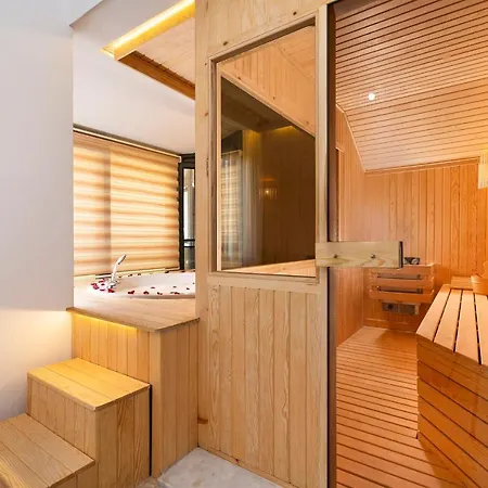 Magnificent With Jacuzzi, Private Pool And Garden In Serik, Antalya *