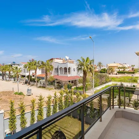 Magnificent With Jacuzzi, Private Pool And Garden In Serik, Antalya